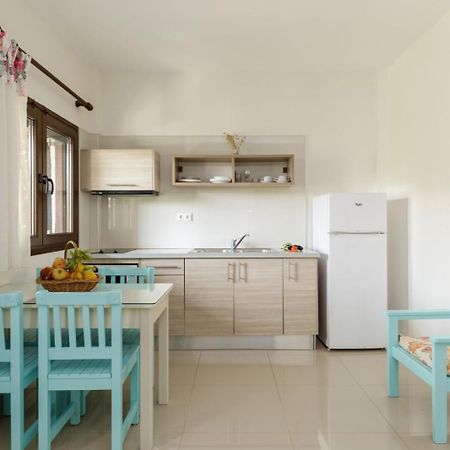 Theoxenia Apartments Ormos Panagias Exterior photo