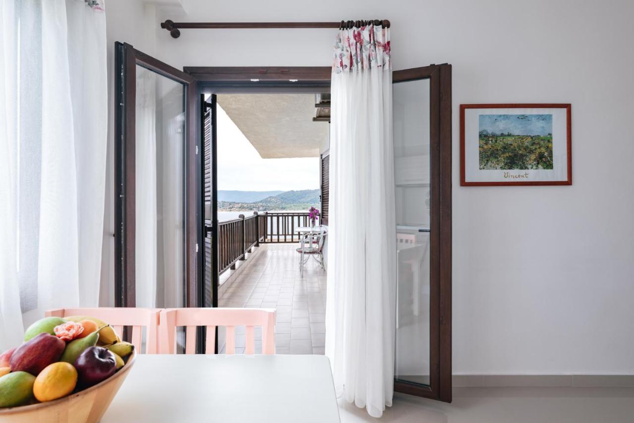 Theoxenia Apartments Ormos Panagias Exterior photo